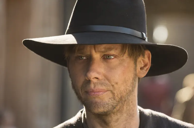 Featured image of post How to use your Black Hat for good